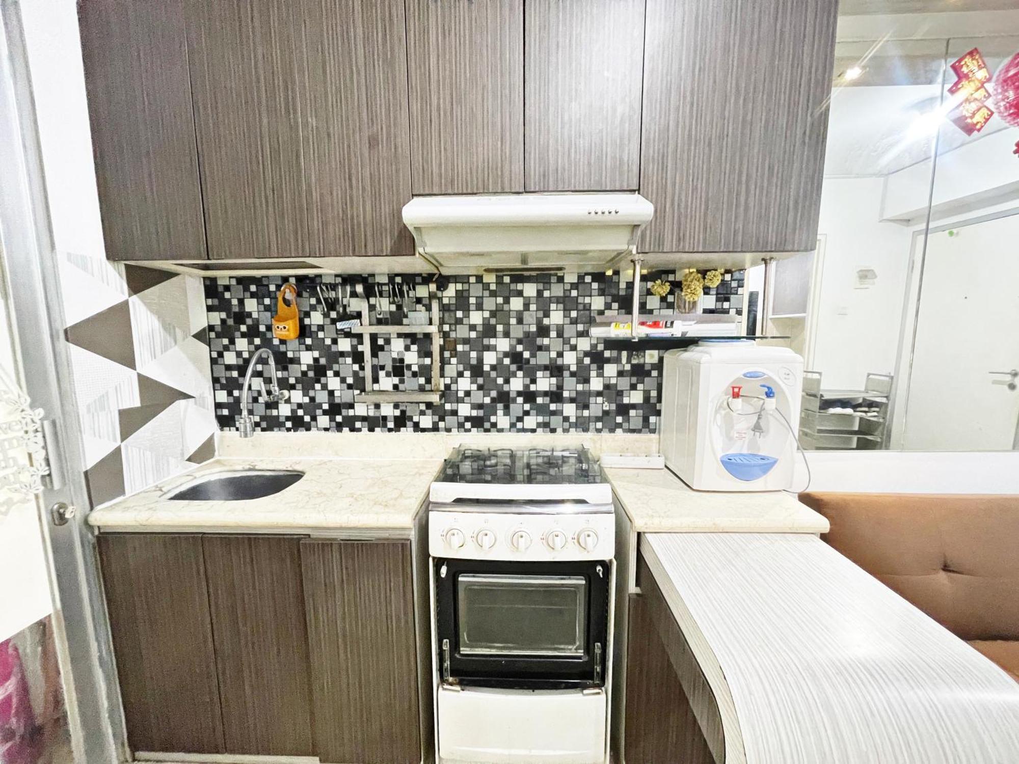 Cozy 2br With Direct Access To Baywalk Mall At Bay Pluit Tower H *